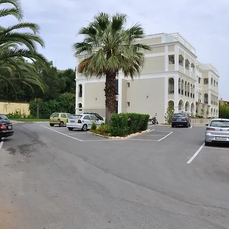 Corfu Mare 3*